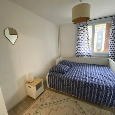 Bel Spacieux ,convivial De 3 Avec Parking Prive Secure * Кан