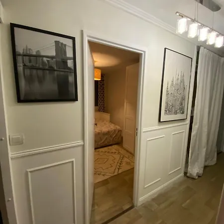 Апартаменты Bel Spacieux ,convivial De 3 Avec Parking Prive Secure