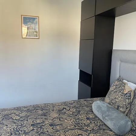 アパート Bel Spacieux ,convivial De 3 Avec Parking Prive Secure カーン