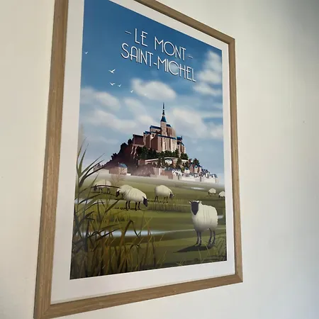 Апартаменты Bel Spacieux ,convivial De 3 Avec Parking Prive Secure