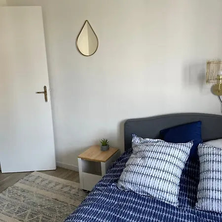 Apartment Bel Spacieux ,convivial De 3 Avec Parking Prive Secure Caen