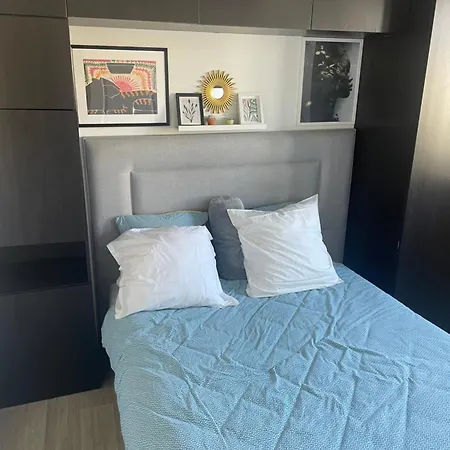 Apartment Bel Spacieux ,convivial De 3 Avec Parking Prive Secure