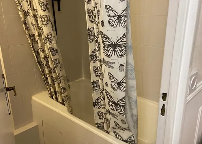 Διαμέρισμα Bel Spacieux ,convivial De 3 Avec Parking Prive Secure