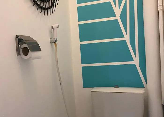 Bel Spacieux ,convivial De 3 Avec Parking Prive Secure * Καν