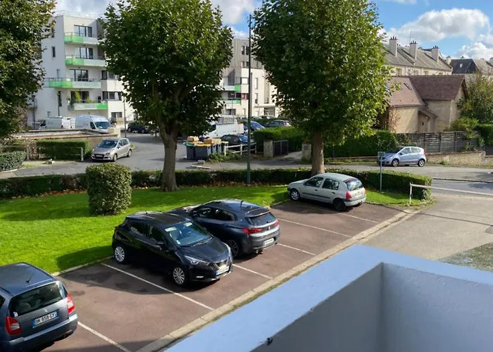 Bel Spacieux ,convivial De 3 Avec Parking Prive Secure *