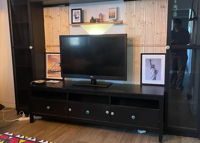 Appartement Bel Spacieux ,convivial De 3 Avec Parking Privé Sécure