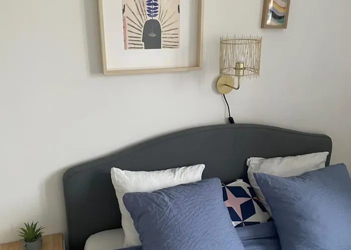 Διαμέρισμα Bel Spacieux ,convivial De 3 Avec Parking Prive Secure